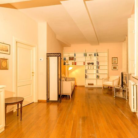 Il Gallo - Charming Apt In The Heart Of Lucca Esterno foto